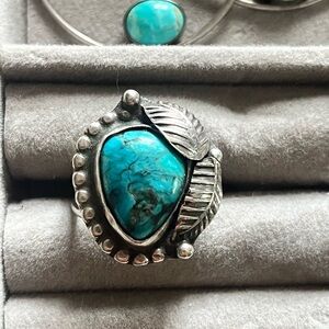 Sz 8 sterling silver native made turq ring